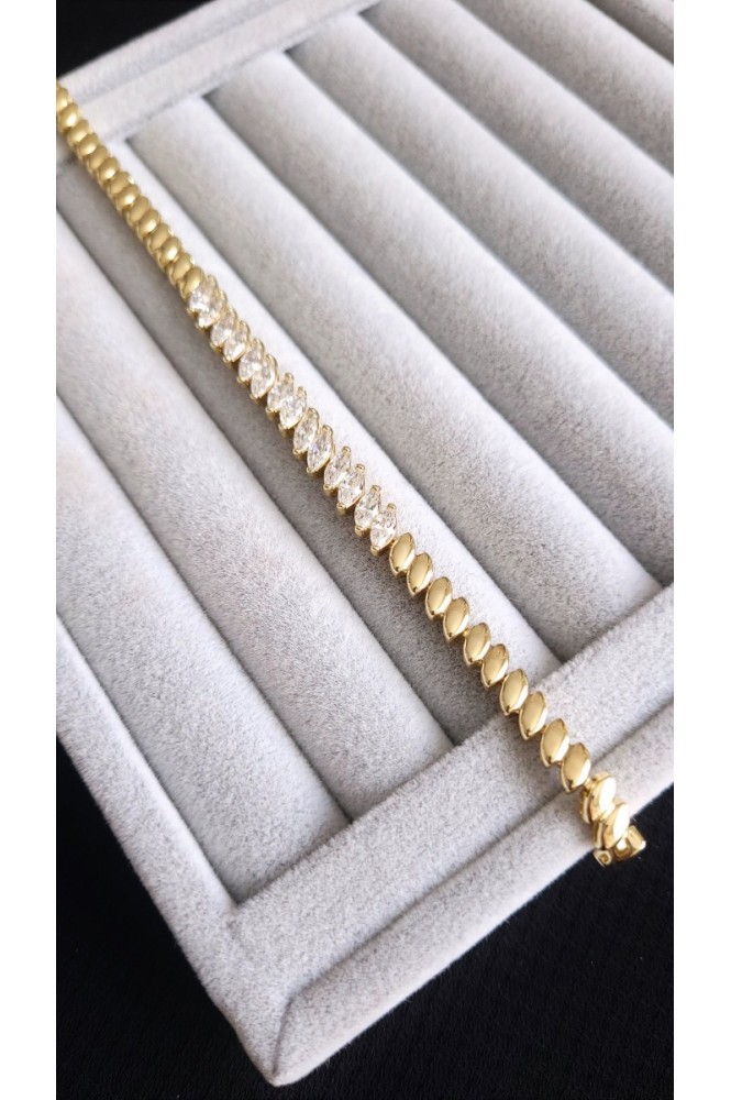 VIP 14 k arpa taşlı bileklik